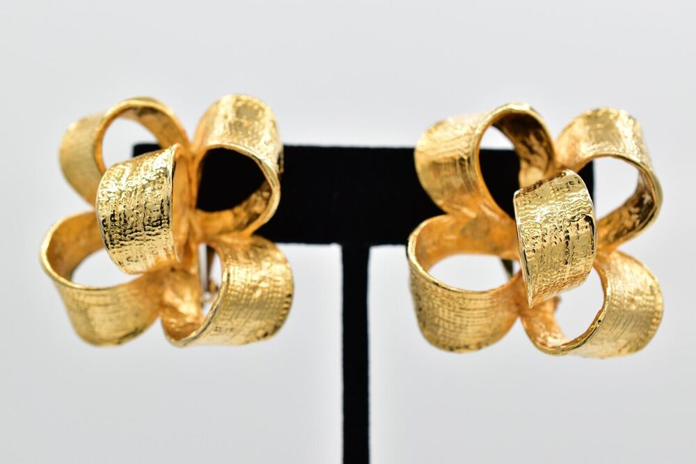 Vintage Bow Clip On Earrings Gold Tone Christmas Knot Large Chunky 1980s BinAZ